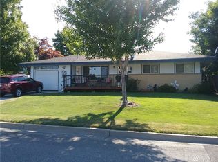 1018 Brown St, Wenatchee, WA 98801