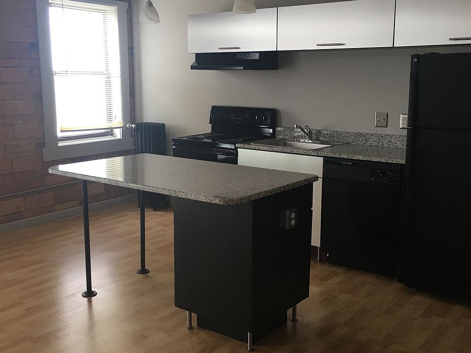 1st image of 310 W 6th St APT 410