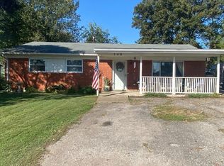 148 Clover Rd, Louisville, KY 40229