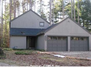 12 Edgewood Cir #12, Avon, CT 06001