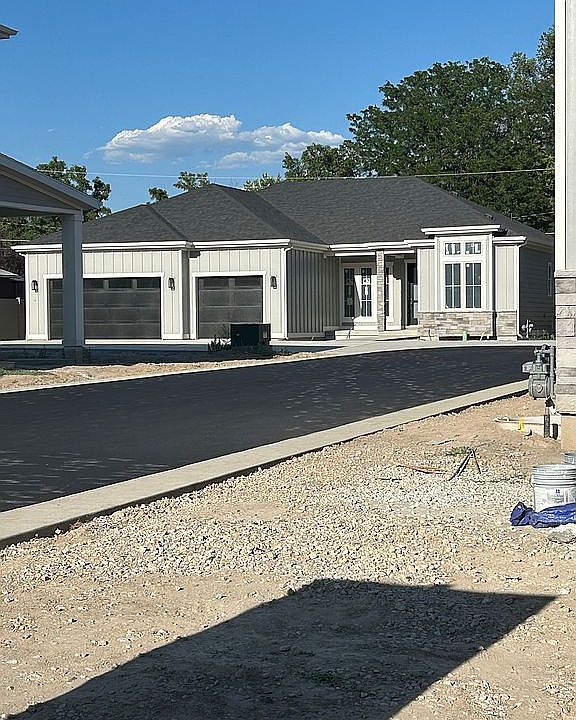 1st image of 5993 S Belview Ave