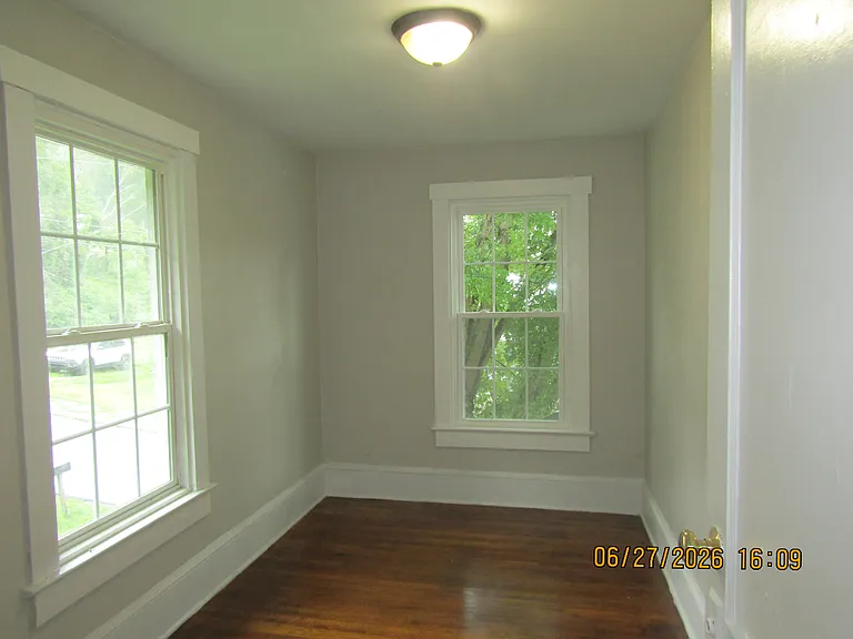 125 Balsam St — Photo 7