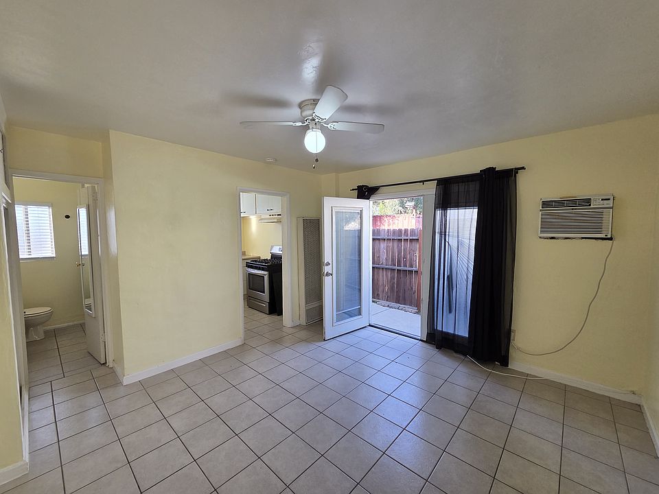 1st image of 17586 Grand Ave