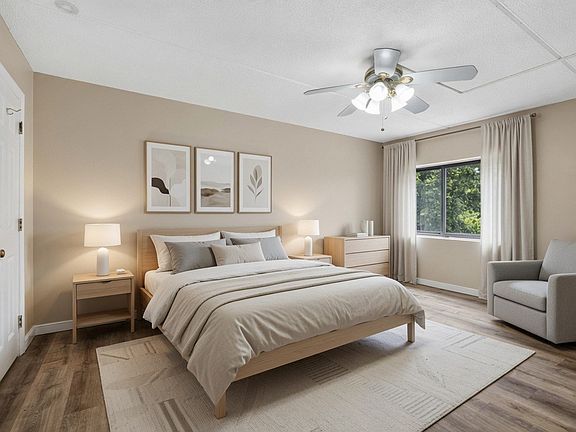 4th image of 159 Main St APT 49A