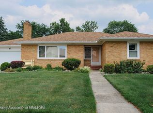 1717 Wellington Rd, Lansing, MI 48910