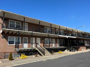 948 Paget Dr APT F, Ephrata, PA 17522