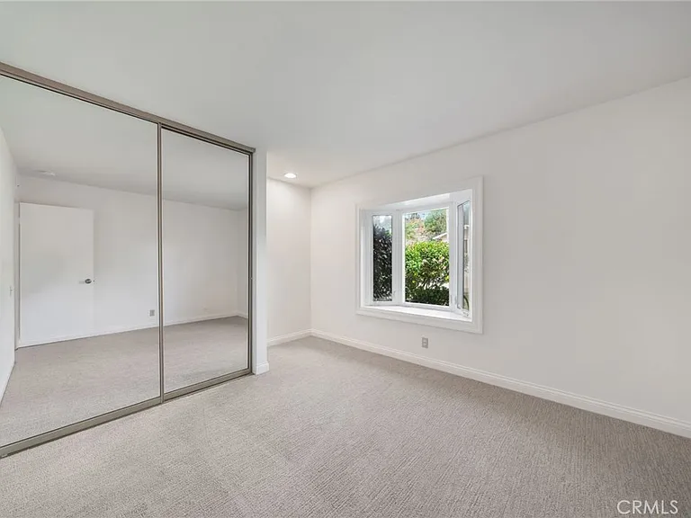 24382 Macedo Dr — Photo 23