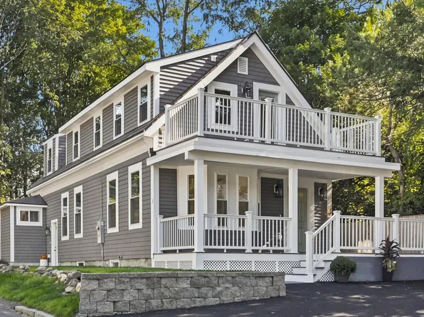 8 Wilmington Rd, Burlington, MA 01803