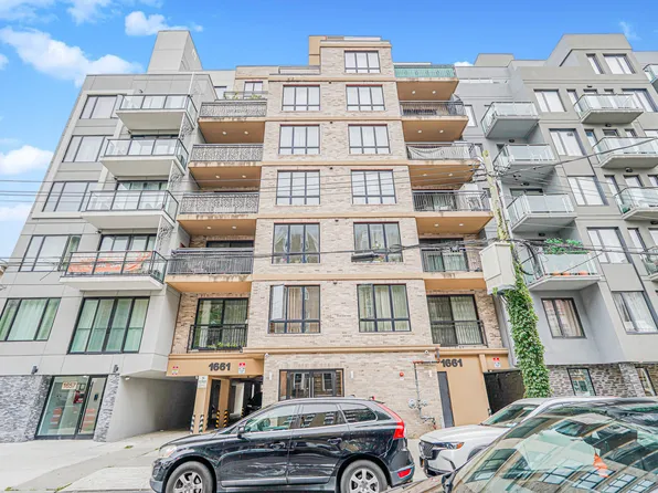 1661 East 19th Street image 1 of 31