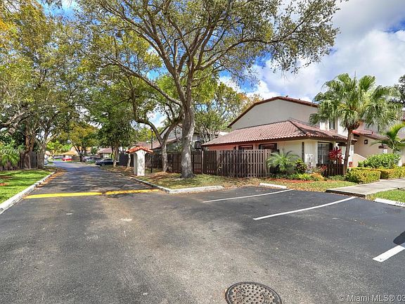 5th image of 11425 SW 133rd Ct #63-1