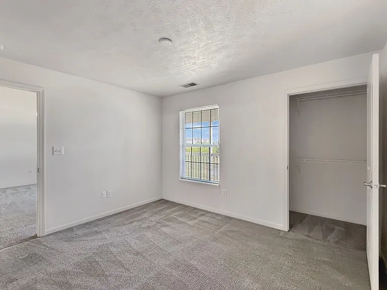 703 Beachfront Dr — Photo 35