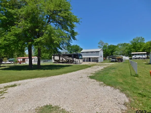 400 Comanche, Quitman, TX 75783