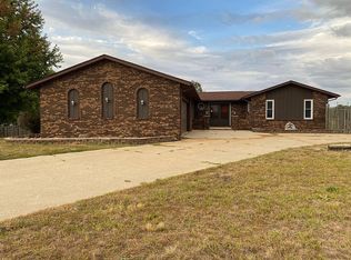 28222 Logan St, Rock Falls, IL 61071