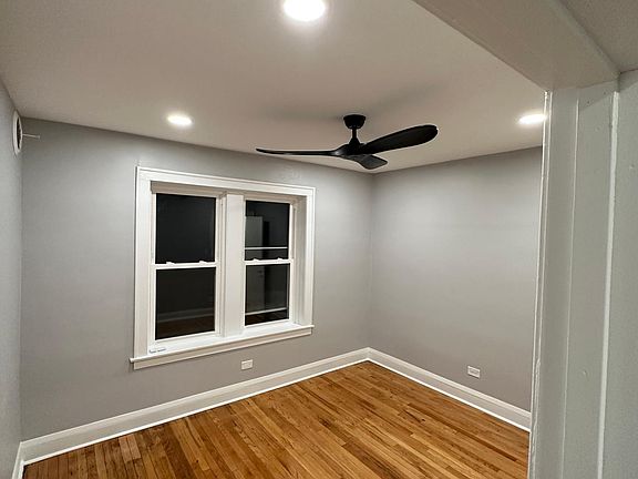 5th image of 1623 N Lamon Ave #2N