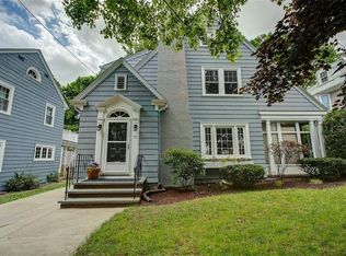71 Vassar Ave, Providence, RI 02906