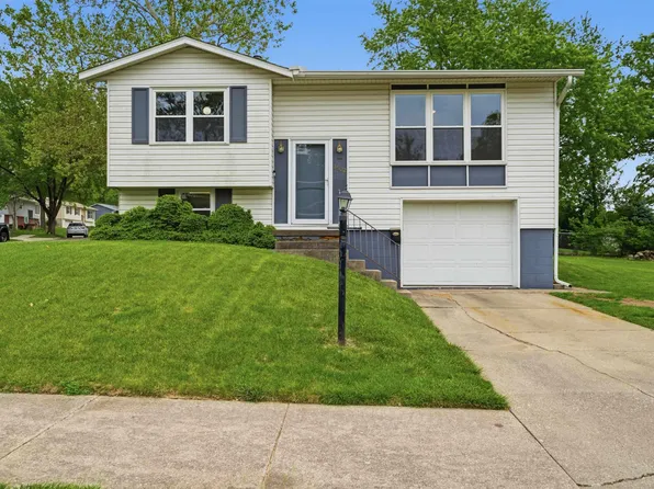 3802 W Creighton Ter, Peoria, IL 61615