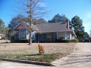 4 Timber Ridge Dr, Atlanta, TX 75551