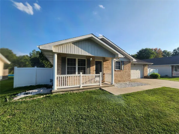 129 Saint Jude Dr, Sainte Genevieve, MO 63670