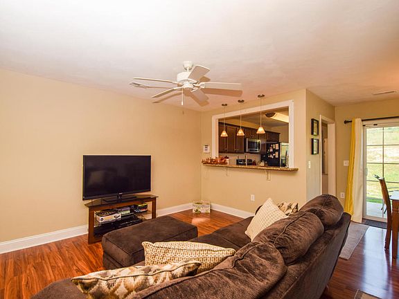 2nd image of 6641 Village Green Dr