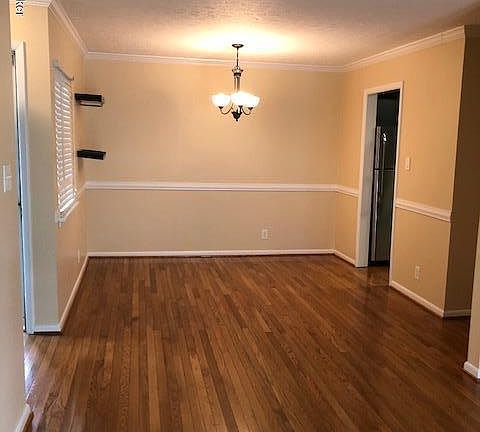 4th image of 1815 Gardiner Ln APT H65