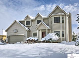 1205 Limerick Rd, Papillion, NE 68046