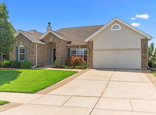 204 Highland Meadows Dr, Wentzville, MO 63385