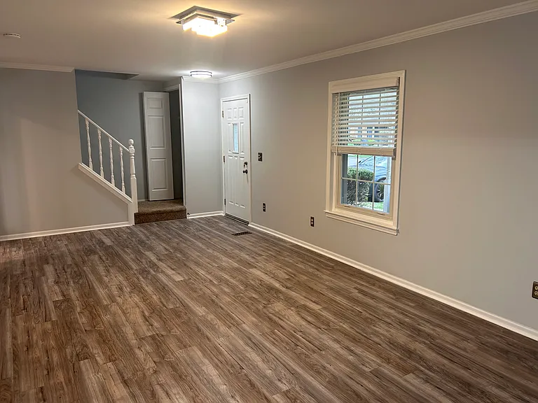 4799 Stoddard Dr — Photo 4