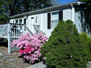 15 Oak Tree Ln, Manahawkin, NJ 08050