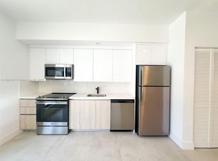 1547 NW 2nd St #102, Miami, FL 33125