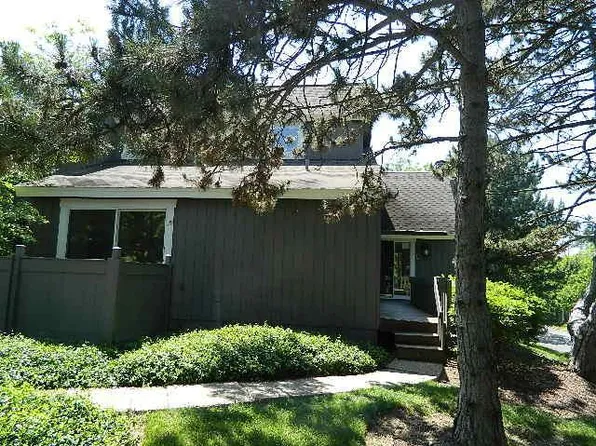 39 Twin Lakes Dr, Fairfield, OH 45014