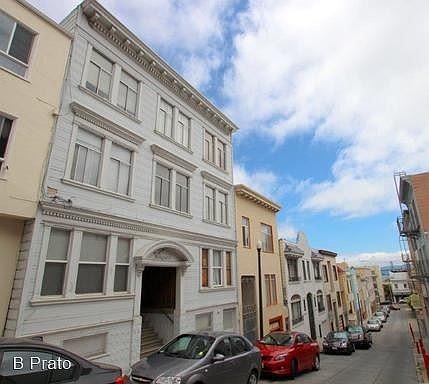 2nd image of 68 John St #70