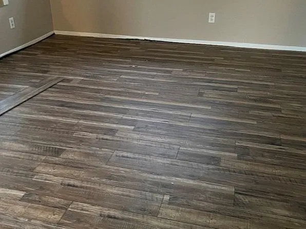 1203 Berrywood Ln, Houston, TX 77077