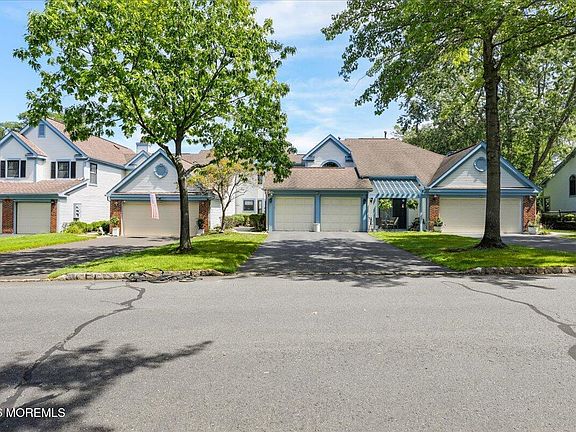 4th image of 134 Old Orchard Lane #3003