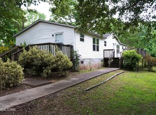 971 Lee Rd, White Pine, TN 37890