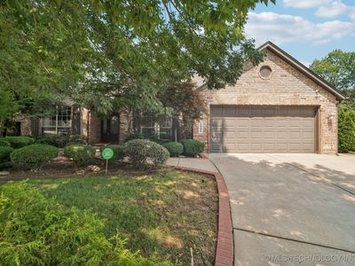 1900 W Broadway St, Broken Arrow, OK, 74012