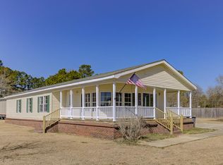 301 Grey Creek Dr, Vicksburg, MS 39183