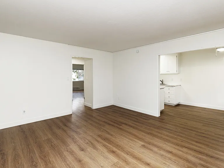 184 Callan — Photo 15