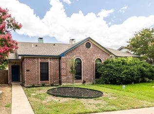 2926 Roxboro Rd, Euless, TX 76039