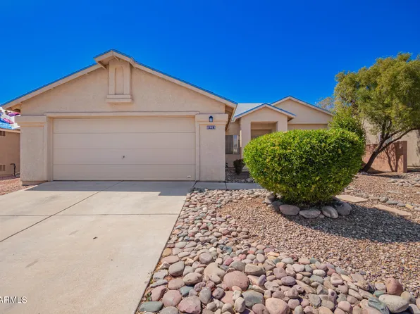 8903 N SOFT WINDS Drive, Tucson, AZ 85742