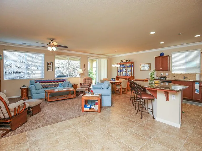 3167 Browning Ave — Photo 3