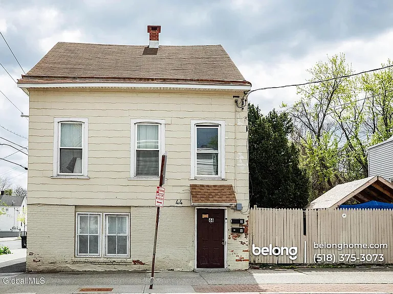 44 Quail St #2 — Photo 1