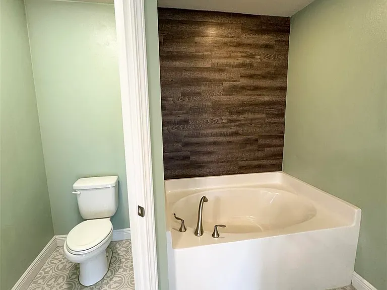 5628 Inspiration St — Photo 16