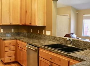 1251 Evergreen Dr, Eugene, OR 97404