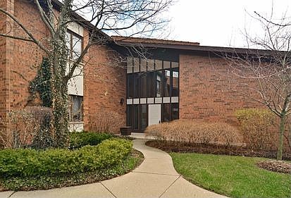 1st image of 1007 Deerfield Pl