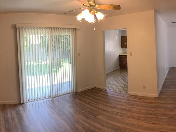 Dining rm Panoramic