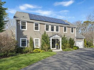 241 Daggett Ave, Tisbury, MA 02568