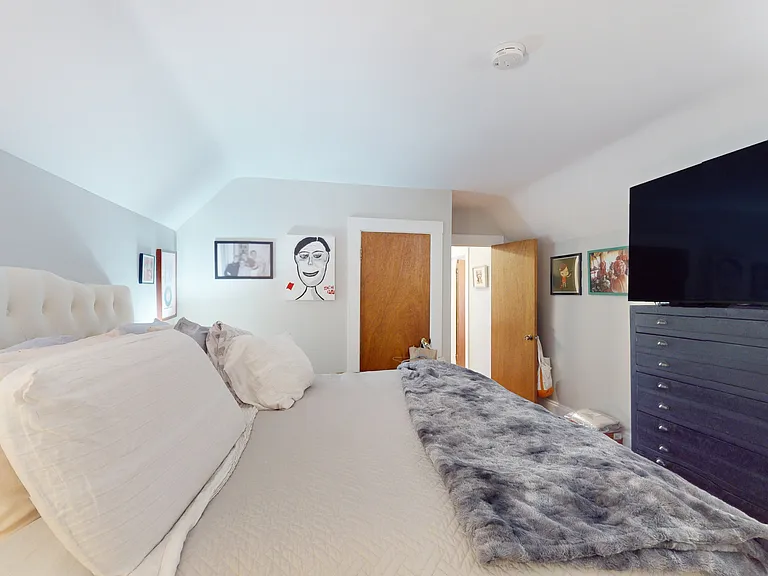 70 Hudson St #1 — Photo 14