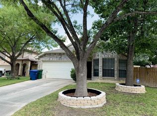 9214 Blockade Dr, San Antonio, TX 78240