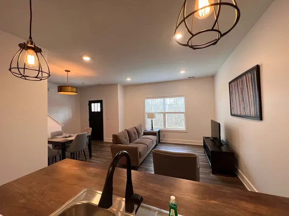 The Vue at Rivertown Park Townhomes
