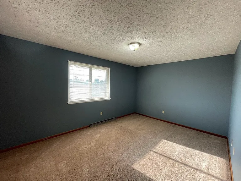 419 Austin Ave NW — Photo 14